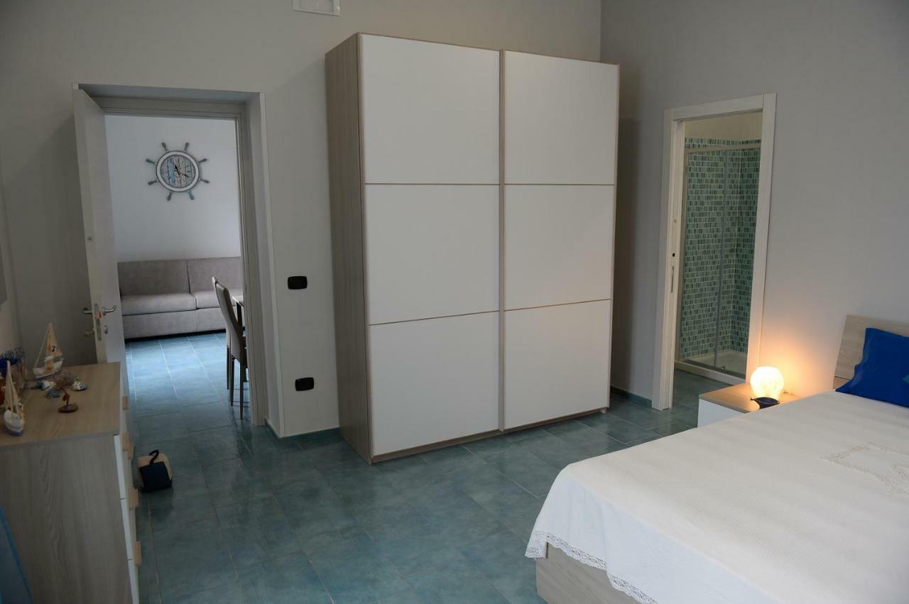 فيلا Casa Del Porto Al Borgo Marinari نابولي المظهر الخارجي الصورة
