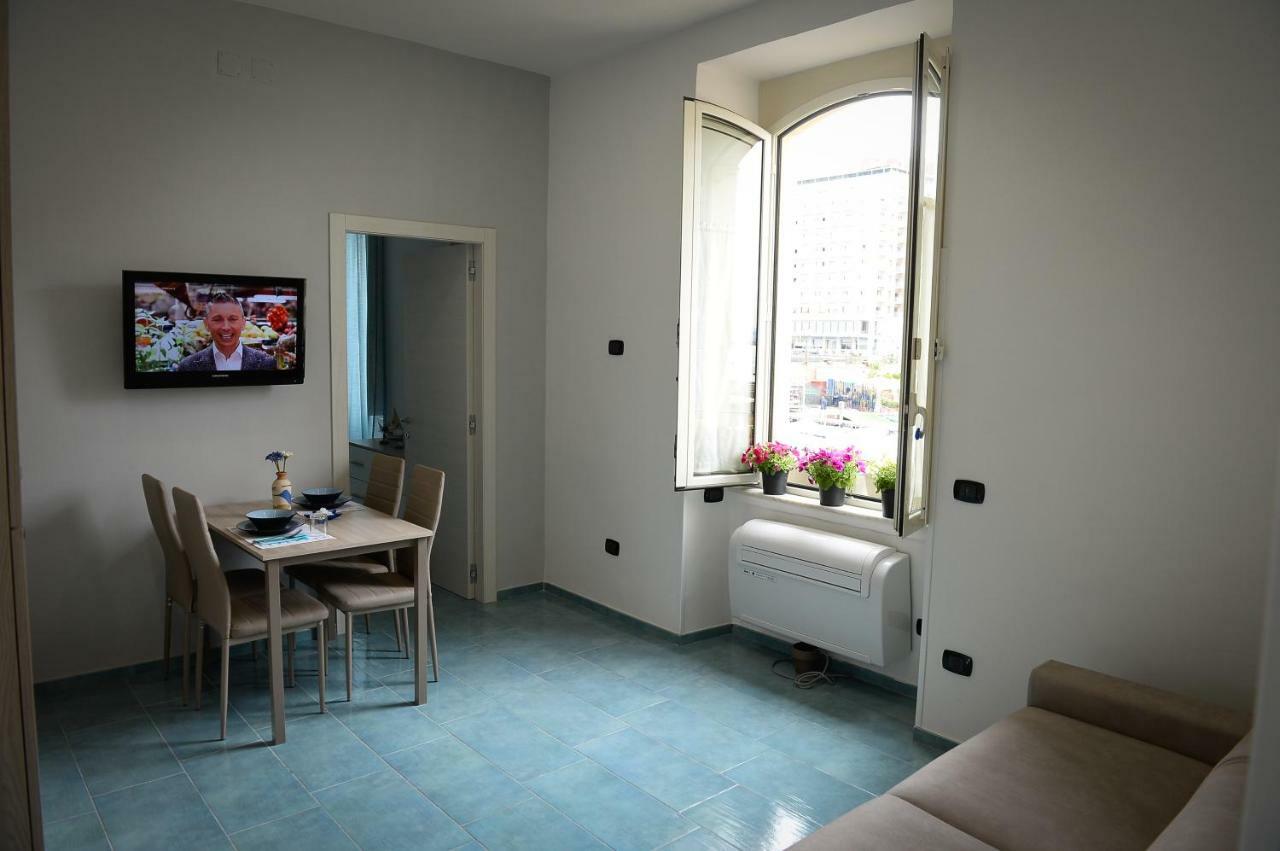 فيلا Casa Del Porto Al Borgo Marinari نابولي المظهر الخارجي الصورة
